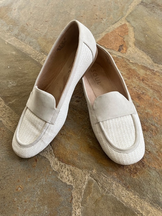 bebe Shoes - Naturalizer Cream Woven Loafers Size 11 Womens